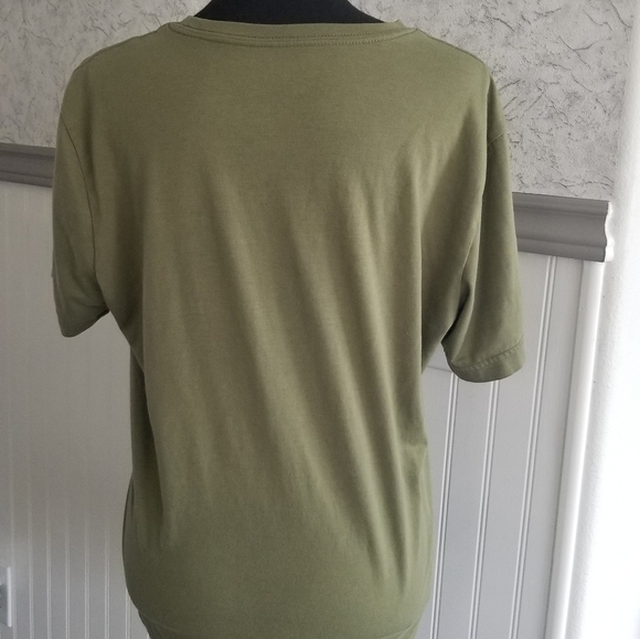 3 for 1 price. Men's Mix Bag Tshirts Medium to Large - Picture 5 of 8